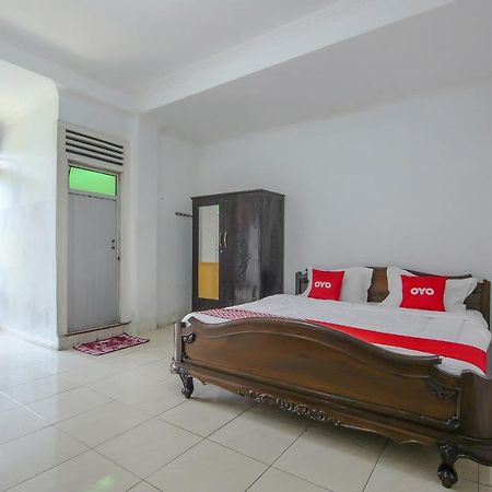 Oyo 3242 Penginapan Saa'Ada Syariah Pagaralam Esterno foto