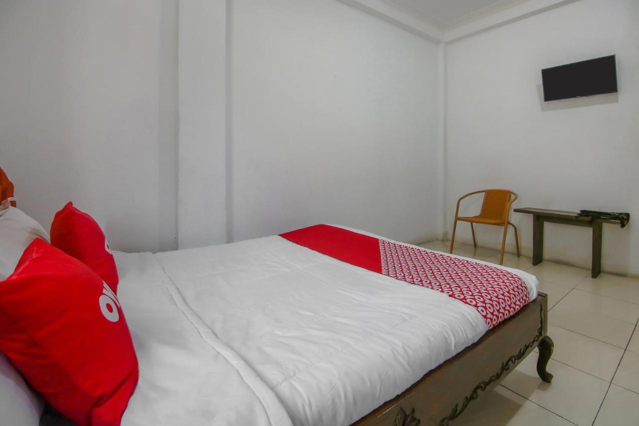 Oyo 3242 Penginapan Saa'Ada Syariah Pagaralam Esterno foto