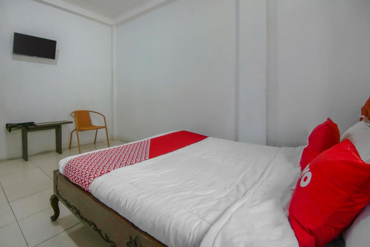 Oyo 3242 Penginapan Saa'Ada Syariah Pagaralam Esterno foto